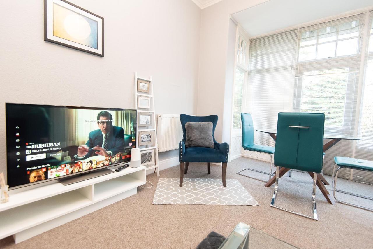 The Harrogate Abode Apartment Exterior photo